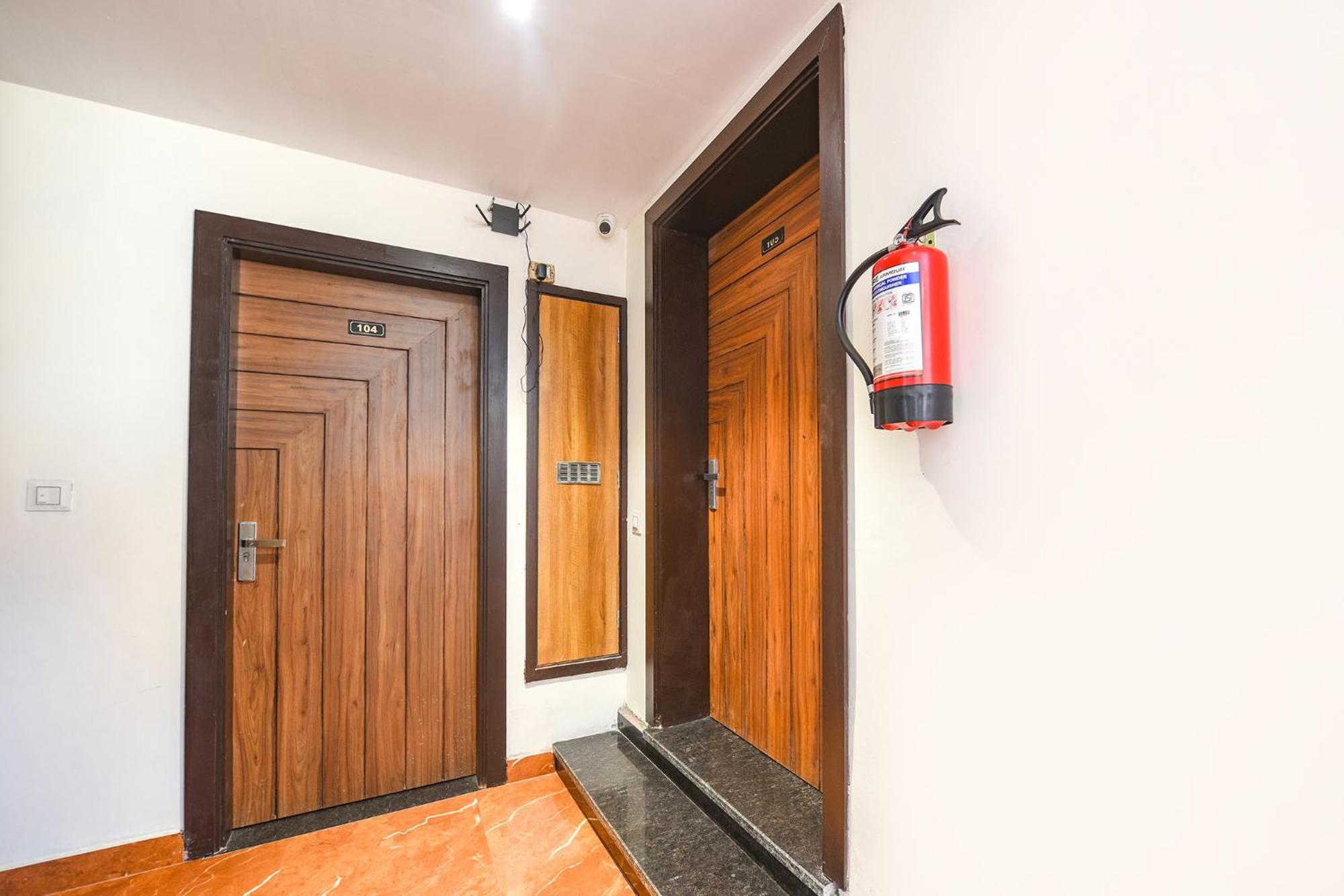 אמריצר Fabhotel Golden Tree מראה חיצוני תמונה