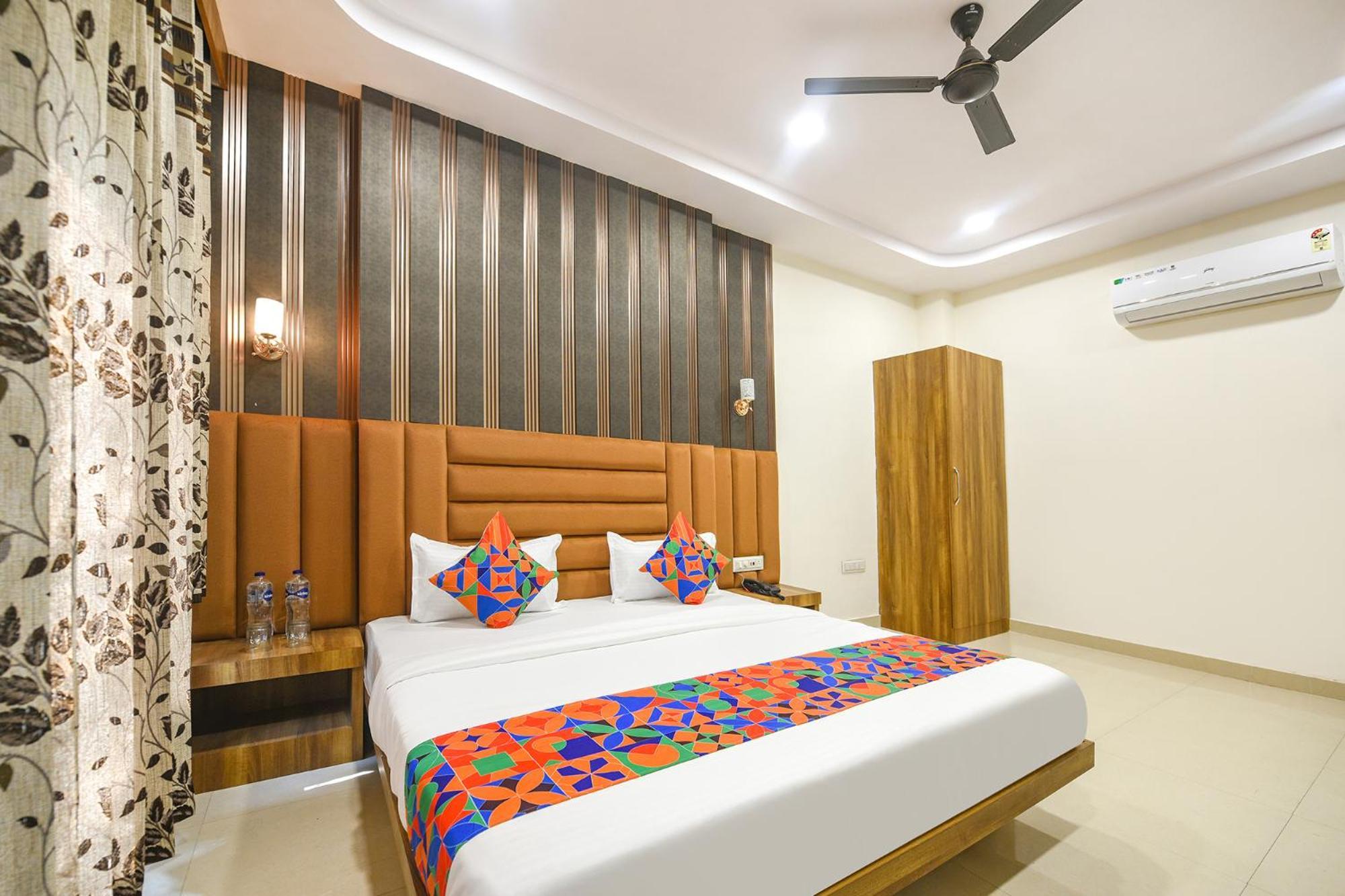 אמריצר Fabhotel Golden Tree מראה חיצוני תמונה